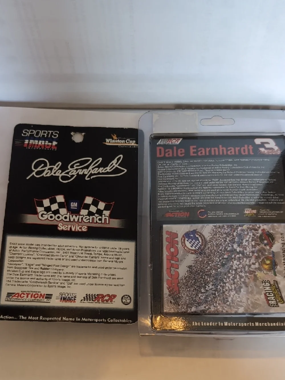 Dale Earnhardt Goodwrench #3 Black Die-Cast Car Set - Picture 5 of 7